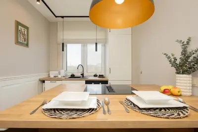 Plan piętra w obiekcie Beautiful Apartment for 6 people with Balcony and Parking in Warsaw by Noclegi Renters