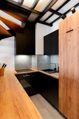 Kuchnia lub aneks kuchenny w obiekcie Modern apartment with sauna