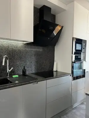 Kuchnia lub aneks kuchenny w obiekcie Apartament na Praskiej Uliczce
