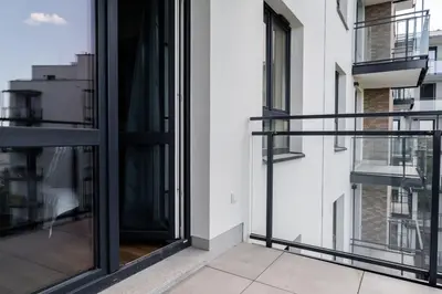 Balkon lub taras w obiekcie CitySphere Premium Suite 3 Wiktoryn