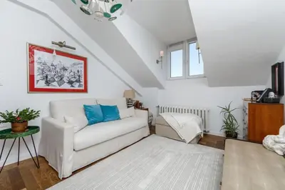 Część wypoczynkowa w obiekcie Central, top floor apartment