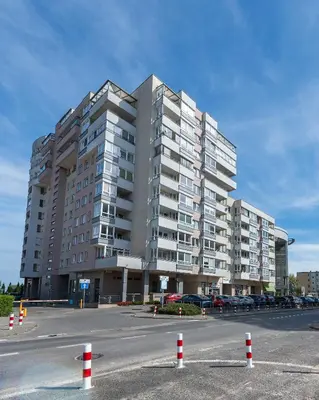 Budynek, w którym mieści się apartament
