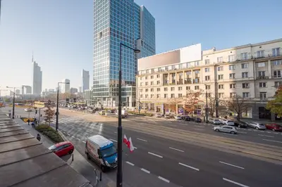 Widok na miasto Warszawa z tego apartamentu