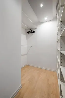 Plan piętra w obiekcie BelApart 2-bedroom Downtown Apartament, 1 km to Central Station, Metro with Air-conditioning