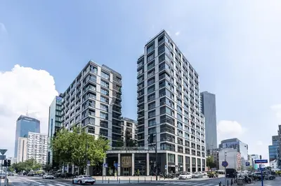 Widok na miasto Warszawa z tego apartamentu