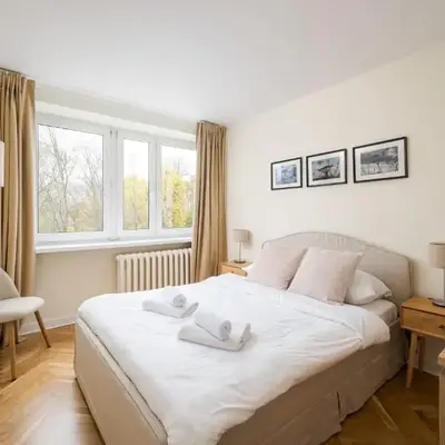 Warszawa Powiśle Spacious Apartment by BookingHost