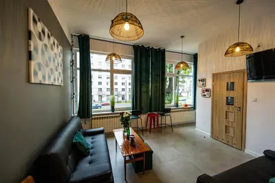 Telewizja i/lub zestaw kina domowego w obiekcie Metro Marymont Comfy Apartment