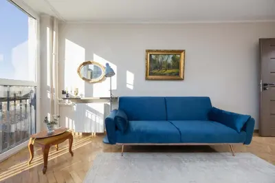 Część wypoczynkowa w obiekcie Elegant and Bright Apartment Graniczna near Ogród Saski by Noclegi Renters
