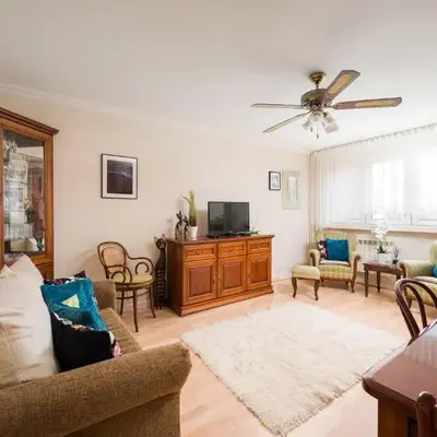 Targówek Homely Apartment by BookingHost