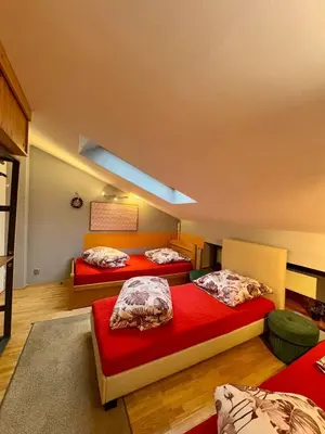 Łóżko lub łóżka w pokoju w obiekcie Vector Home