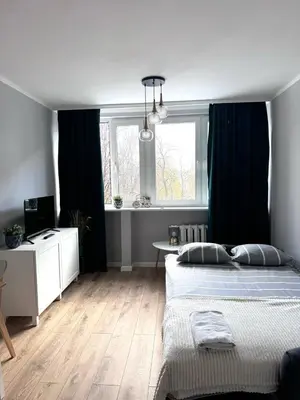 Łóżko lub łóżka w pokoju w obiekcie Studio in the Center - Prime Location