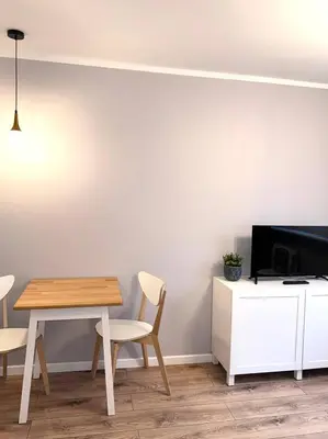 Telewizja i/lub zestaw kina domowego w obiekcie Studio in the Center - Prime Location