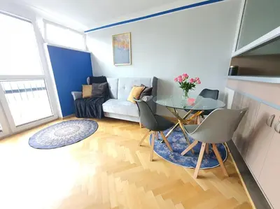 Część wypoczynkowa w obiekcie Chłodna cozy apartment