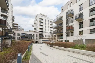 Budynek, w którym mieści się apartament