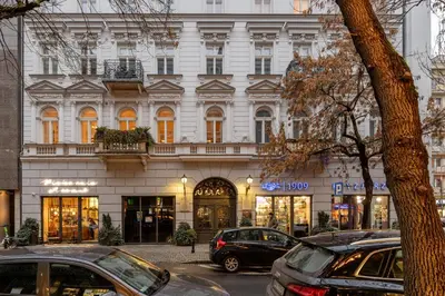 Budynek, w którym mieści się apartament
