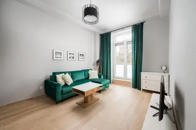 Plan piętra w obiekcie Świętokrzyska Deluxe City View Studio by BookingHost