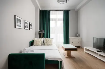 Plan piętra w obiekcie Świętokrzyska Deluxe City View Studio by BookingHost