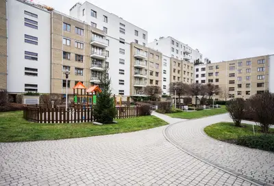 Budynek, w którym mieści się apartament