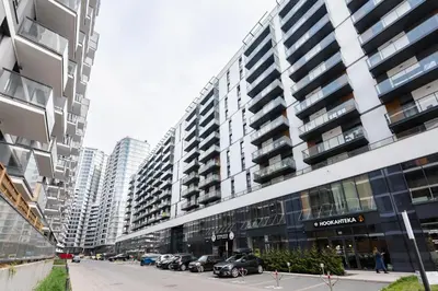 Budynek, w którym mieści się apartament
