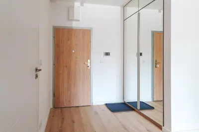 Plan piętra w obiekcie Piękny Apartament Bobrowiecka z balkonem