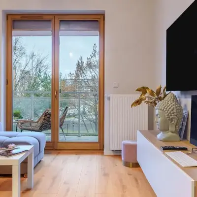 Piękny Apartament Bobrowiecka z balkonem