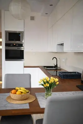 Kuchnia lub aneks kuchenny w obiekcie Apartments przy metro Kondratowicza,Targówek