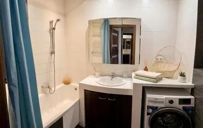 Łazienka w obiekcie Dwa oddzielne pokoje pry metro Kondratowicza