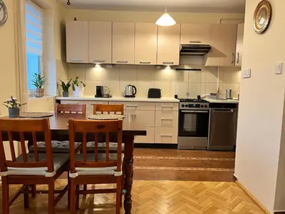 Kuchnia lub aneks kuchenny w obiekcie OhMyHome-Plac Zawiszy