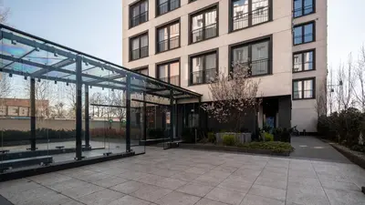 Budynek, w którym mieści się apartament