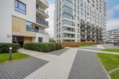 Budynek, w którym mieści się apartament