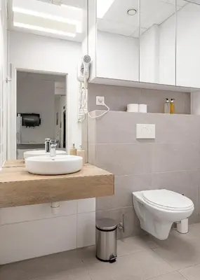 Łazienka w obiekcie RentPlanet - Studio Aleje Jerozolimskie