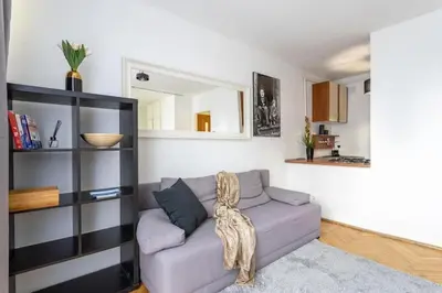 Część wypoczynkowa w obiekcie Close-Urban Chic - One Bedroom Apartament - Warsaw Stays - Żelazna