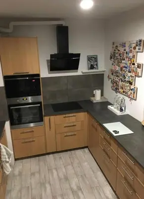 Kuchnia lub aneks kuchenny w obiekcie Zielony Tarchomin