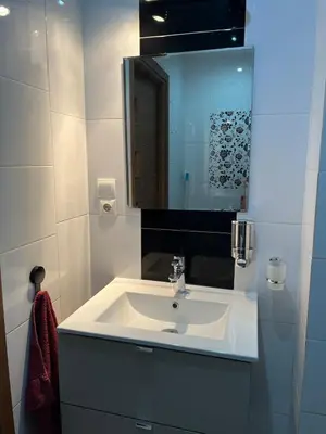 Łazienka w obiekcie Apartament z widokiem Pereca 2