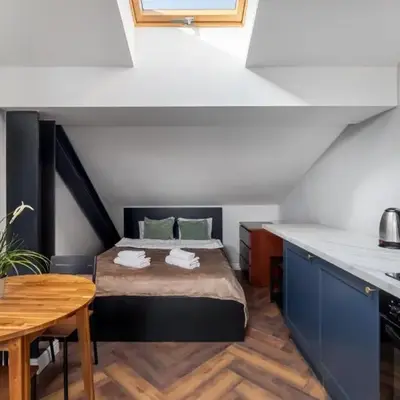 Close-Central Warsaw Apartment - Great Location- Praga Północ - 18 People -Marcinkowskiego