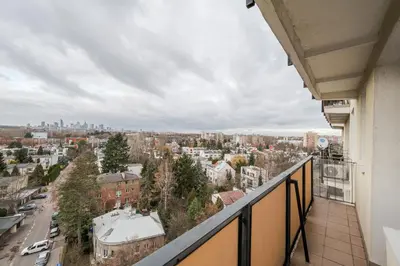 Balkon lub taras w obiekcie Ateńska City View Apartment by BookingHost