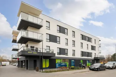 Budynek, w którym mieści się apartament