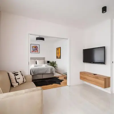 Metro Ratusz Arsenał Deluxe Apartment by BookingHost