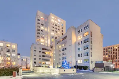 Budynek, w którym mieści się apartament
