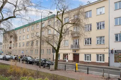 Budynek, w którym mieści się apartament