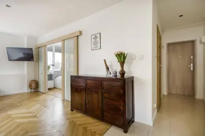 Telewizja i/lub zestaw kina domowego w obiekcie Blush Suites City Center Nowogrodzka