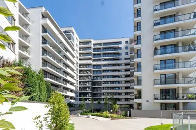 Budynek, w którym mieści się apartament