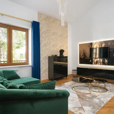 Close- Golden Villa Saska Kępa - Fully Renovated 2025