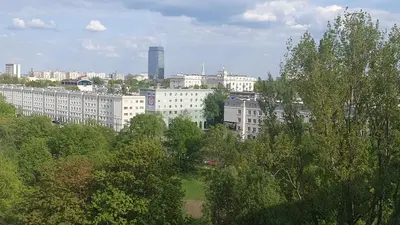 Budynek, w którym mieści się apartament