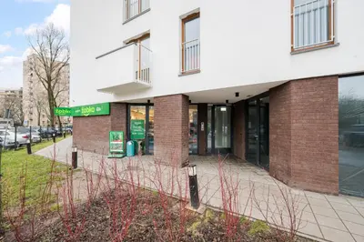 Budynek, w którym mieści się apartament
