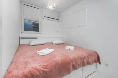 Plan piętra w obiekcie Aleja Jana Pawła II 20 B by Homeprime