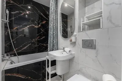 Plan piętra w obiekcie Aleja Jana Pawła II 20 B by Homeprime