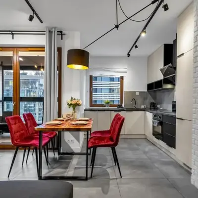 Warsaw Grzybowska Apartment with Parking - by Rentujemy