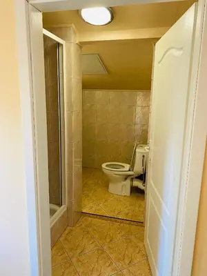 Łazienka w obiekcie Marki hostel