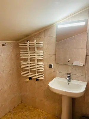 Łazienka w obiekcie Marki hostel